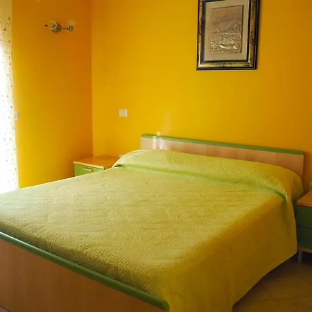 Casa Vacanze Mare Chiaro 카포 리주토