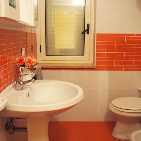 Casa Vacanze Mare Chiaro * 카포 리주토