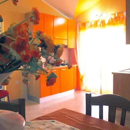 아파트 Casa Vacanze Mare Chiaro *
